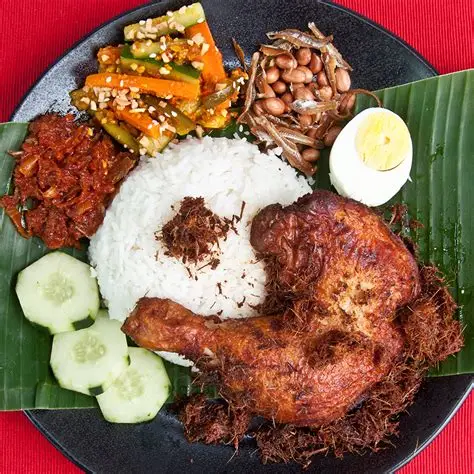 Nasi Lemak Ayam Berempah